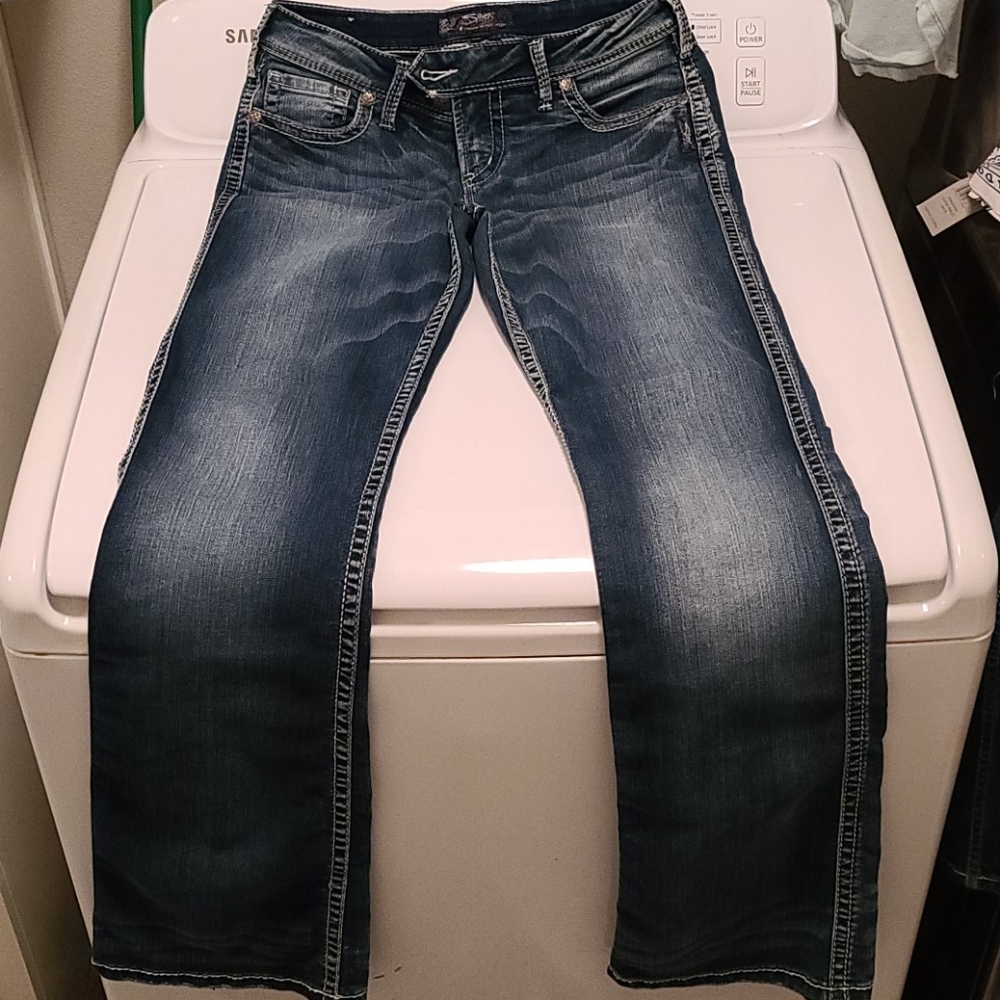 Silver Jeans - Tuesday